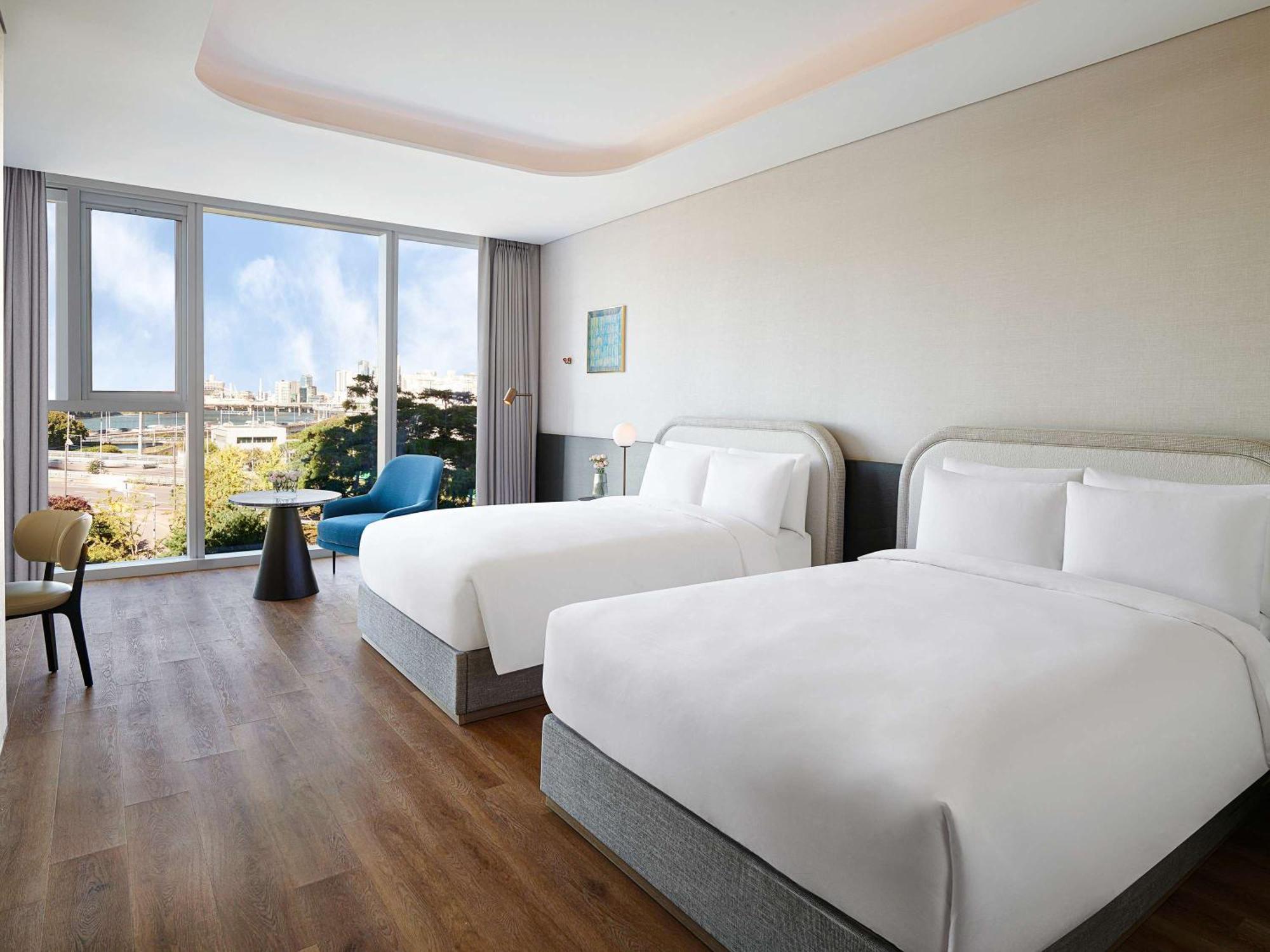 Hotel Naru Seoul Mgallery Ambassador Bagian luar foto