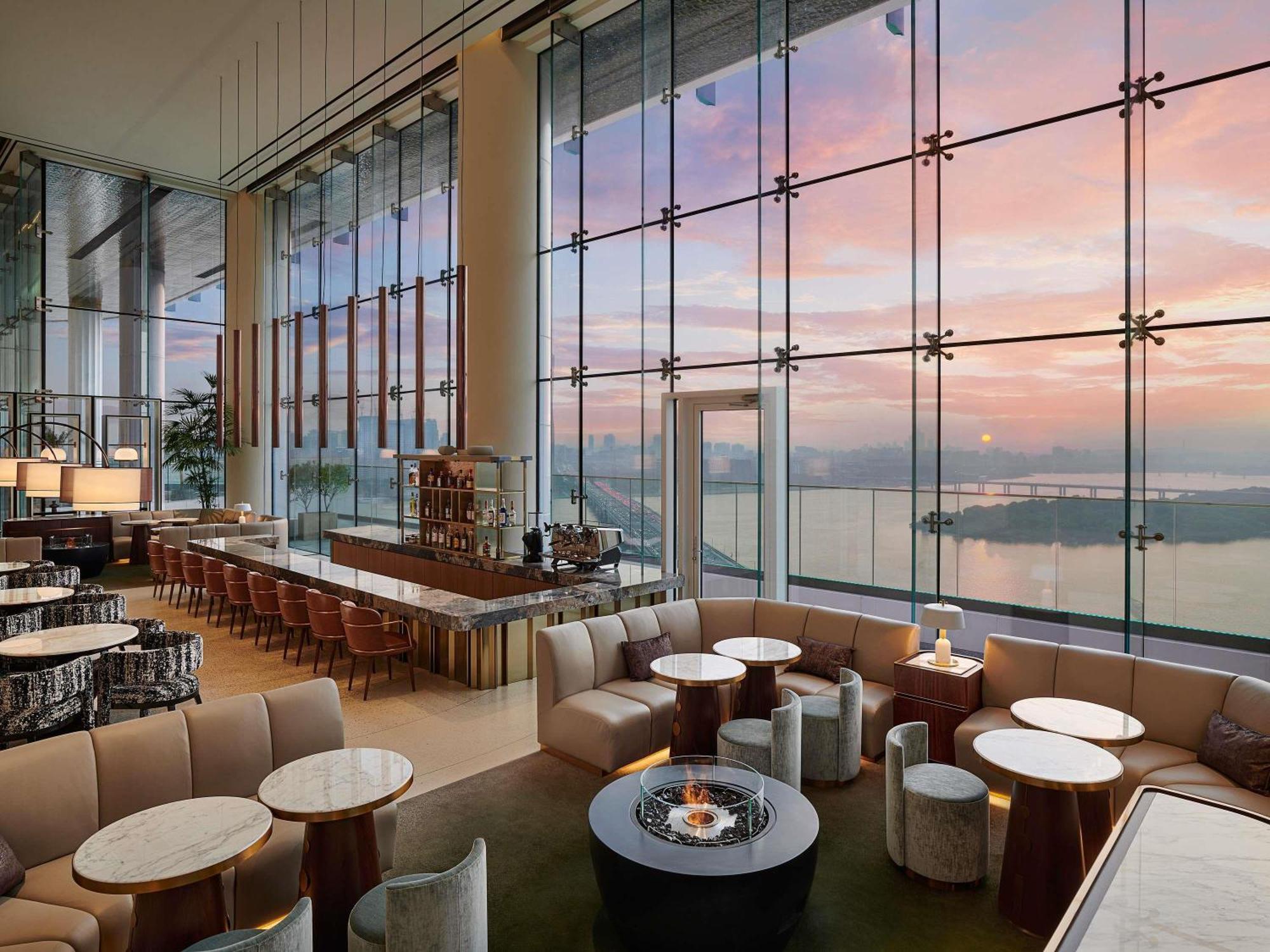 Hotel Naru Seoul Mgallery Ambassador Bagian luar foto
